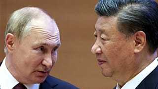 Владимир Путин (слева) встречается с Си Цзиньпином (Китай) в 2022 году
