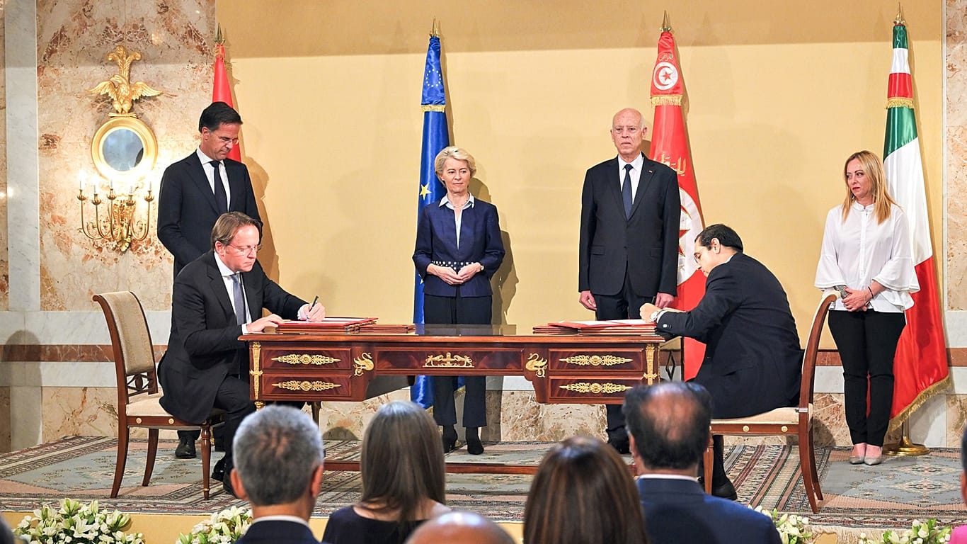 EU watchdog issues criticism of EU-Tunisia deal over human rights ...