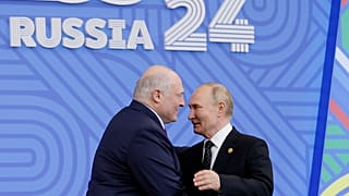 Lukashenko ve Vladimir Putin Çarşamba günü BRICs konferansında