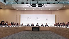 کنفرانس بین‌المللی جمع‌آوری کمک برای لبنان در پاریس