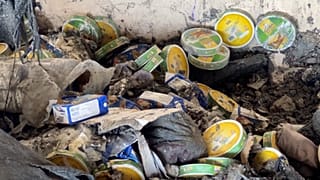İsrail'in sığınağa dönüştürülen okula düzenlediği saldırıda en az 17 kişinin öldüğü bildirildi