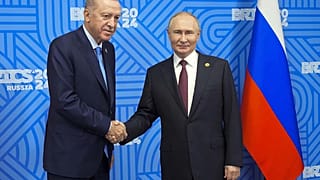 الرئيس الروسي فلاديمير بوتين، يلتقي مع الرئيس التركي رجب طيب أردوغان على هامش قمة بريكس في قازان، روسيا، الأربعاء، 23 أكتوبر/تشرين الأول 2024.