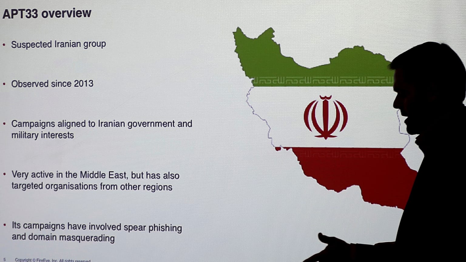 مدير في إحدى الشركات التابعة لشركة فاير آي يتحدث إلى الصحفيين عن تقنيات القرصنة الإيرانية، الأربعاء 20 سبتمبر 2017، في دبي، الإمارات العربية المتحدة