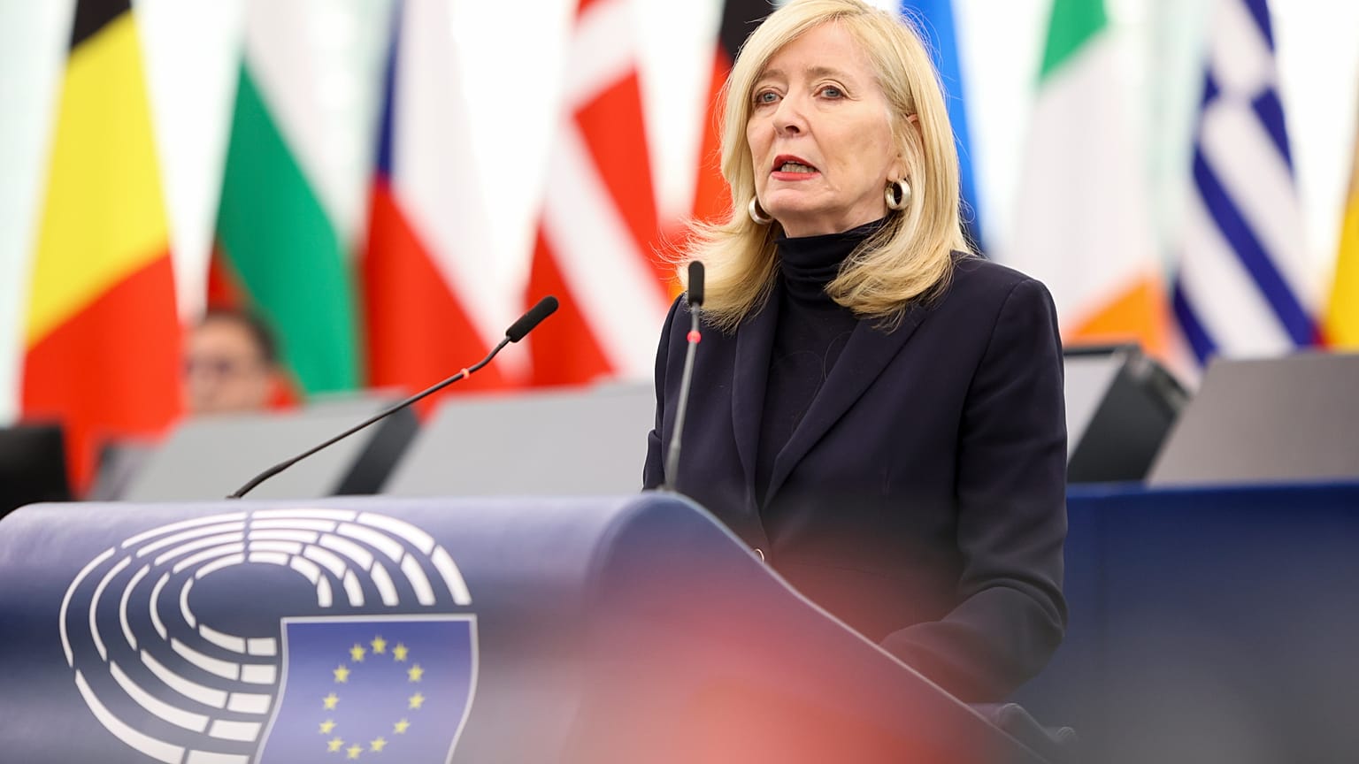 La Defensora del Pueblo Europeo, Emily O'Reilly, en el Parlamento Europeo en enero de 2024