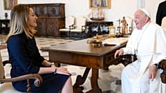 Roberta Metsola se reunió con el Papa Francisco