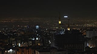 İran'ın başkenti Tahran'ın cumartesi sabahı erken saatlerdeki görünümü, 26 Ekim 2024.