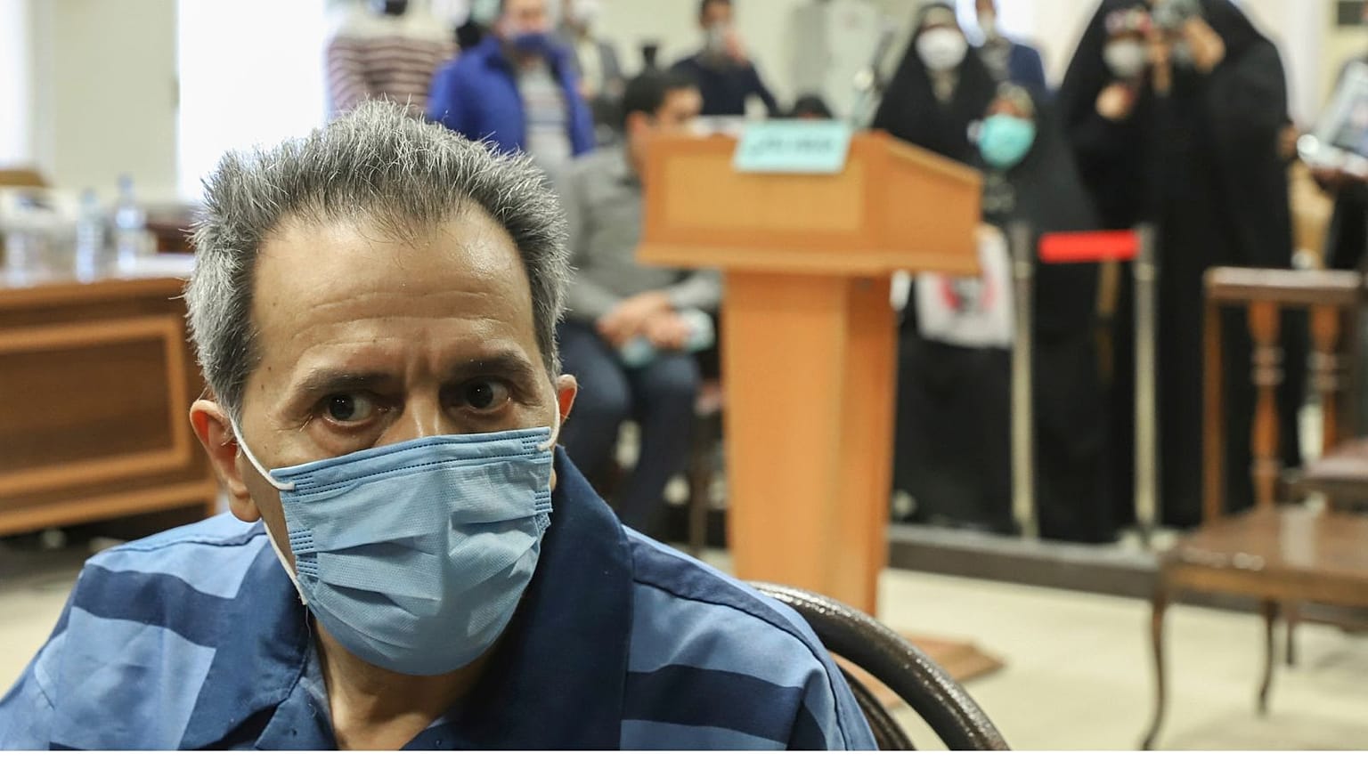 جمشید شارمهد