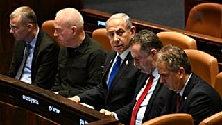 Bu fotoğrafta İsrail Başbakanı Binyamin Netanyahu ve onun kabinesi görülüyor