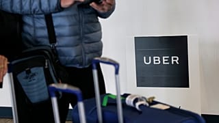 Οι διπλωμάτες της ΕΕ συμφώνησαν σε σχέδιο αύξησης των φόρων στην Uber και την Airbnb