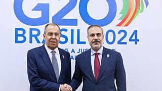 Russian Foreign Minister Sergey Lavrov with Turkish Foreign Minister Hakan Fidan at the G20 summit in Brazil, 22 February 2024