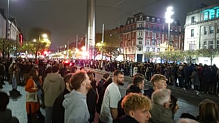 Miles de personas se reúnen en el centro de Dublín con motivo de este acontecimiento ficticio