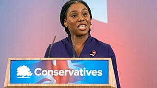 La députée britannique Kemi Badenoch s'exprime après avoir été élue à la tête du Parti conservateur, le 2 novembre 2024. 