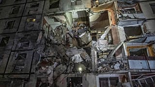 Wohnhaus in Charkiw nach russischem Luftangriff. 30. Oktober 2024