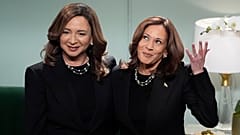 Kamala Harris com a sua sósia do Saturday Night Live, Maya Rudolph.