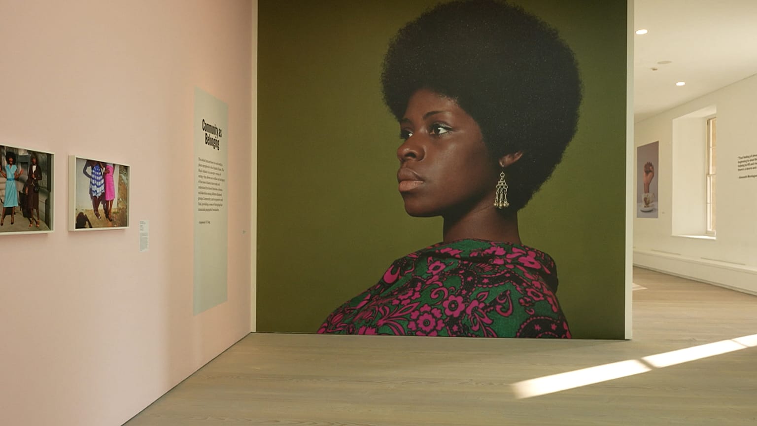 Die Winterausstellungen der Saatchi Gallery untersuchen Identität, Klima und Kultur
