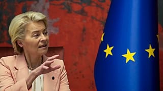 الرهان الأوروبي: هاريس أم ترامب في البيت الأبيض؟