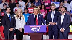 O fim da linha? Donald Trump e a sua família no último dia da campanha para as eleições presidenciais