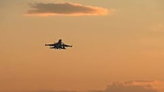 ένα βομβαρδιστικό Su-34 της ρωσικής πολεμικής αεροπορίας επιχειρεί στη συνοριακή περιοχή της περιοχής Κουρσκ, Ρωσία.