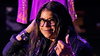 Tyka Nelson en una foto de archivo saludando al público.