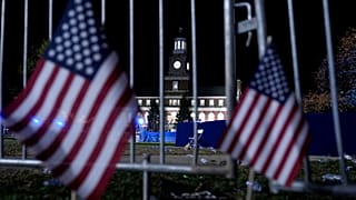 Uma festa de observação da campanha eleitoral em Washington, D.C.