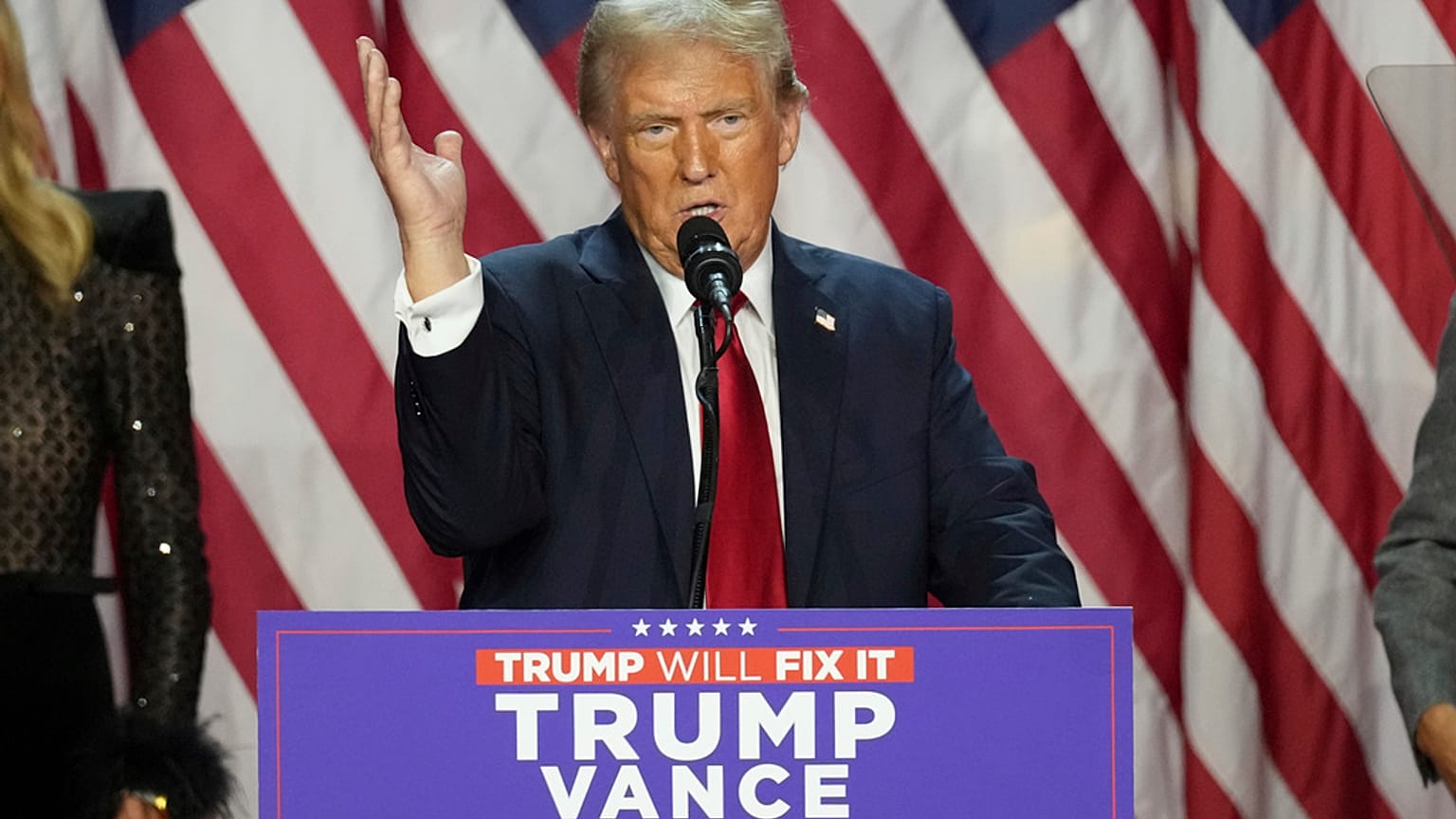 Donald Trump seçim gecesi izleme partisinde, 6 Kasım 2024