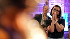 Dr. Chelsea Daniels családtervezési szakember a választási eredményre várva