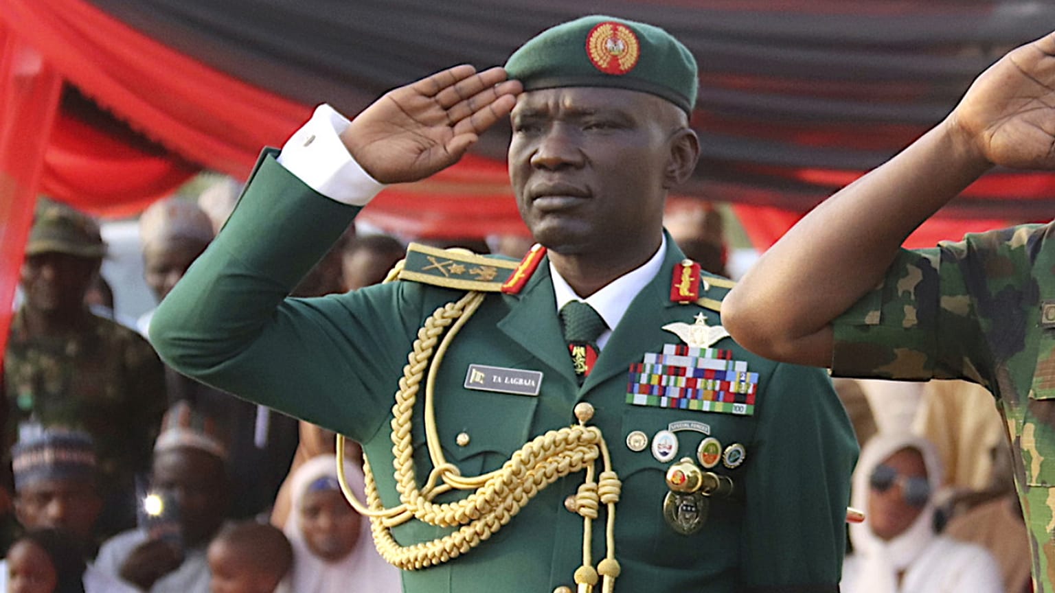  قائد الجيش النيجيري تاوريد أبيودون لاغباجا