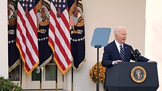 ABD Başkanı Joe Biden seçim mağlubiyeti sonrası Beyaz Saray'da konuştu.