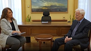 Ο οικονομολόγος Barry Eichengreen επισκέπτεται την Ελλάδα με αφορμή την μετάφραση στα ελληνικά του τελευταίου του βιβλίου για το χρέος