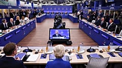 Лидеры ЕС встретились в Будапеште, чтобы одобрить "новую сделку по конкурентоспособности".