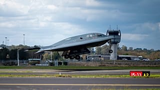 Amerikai bombázó száll fel egy ausztrál légibázisról
