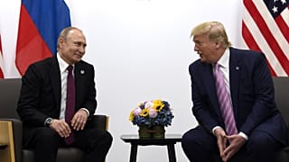 2019-es felvétel: Trump és Putyin a G-20-ak oszakai csúcstalálkozóján