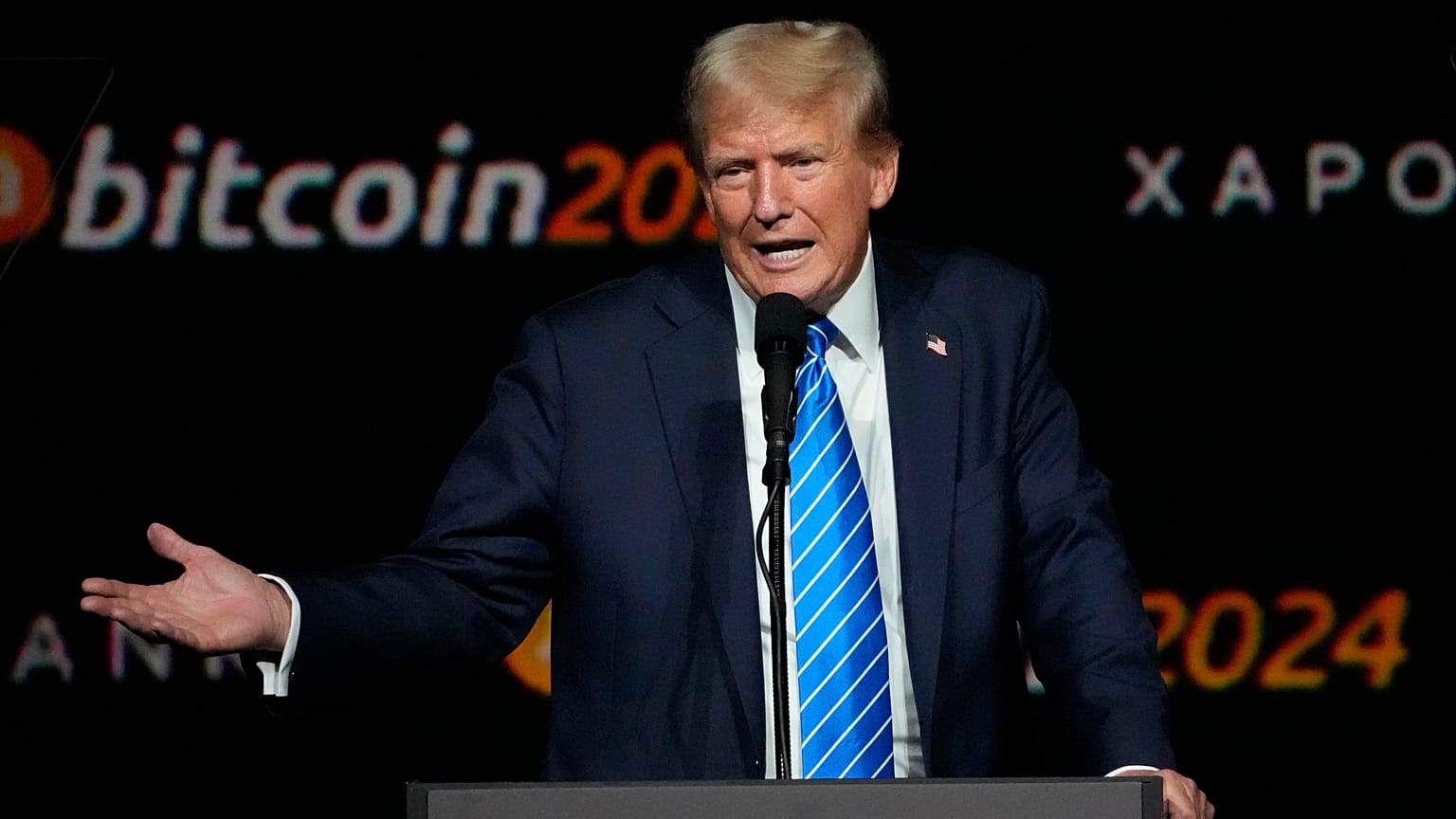 Donald Trump s'exprime lors de la Conférence Bitcoin 2024, le 27 juillet 2024, à Nashville.