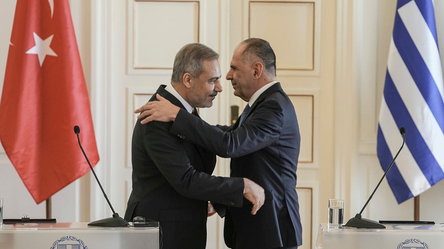 Συνάντηση Γεραπετρίτη - Φιντάν στην Αθήνα