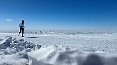 Un coureur lors de l'épreuve d'endurance Antarctique Ice Ultra, Antarctique le 07.11.2024