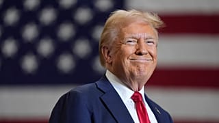 Donald Trump, 25 Eylül 2024 Çarşamba günü Mint Hill, N.C.'de bir kampanya etkinliği sırasında konuşuyor.