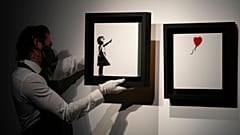 یکی از آثار بنکسی