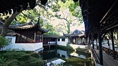 Jardins de cultura: Grandeza francesa e serenidade chinesa