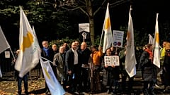 Εκδήλωση διαμαρτυρίας έξω από την τουρκική πρεσβεία στο Λονδίνο από το Σύνδεσμο Αμμοχώστου