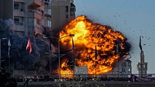 Ataques aéreos israelitas atingem subúrbios de Beirute
