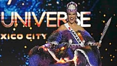 A Miss Canadá Ashley Callingbull participa no concurso Miss Universo na Cidade do México, México, em 14.11.2024