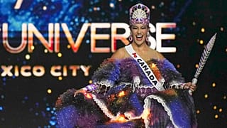 Miss Canada Ashley Callingbull partecipa al concorso di Miss Universo a Città del Messico, Messico il 14.11.2024