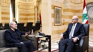 Iránhoz fordult segítségért Libanon ideiglenes miniszterelnöke, Najib Mikati (jobbra)