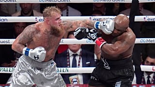 Dünya çapında heyecan dalgası yaratan maçta Jake Paul, Mike Tyson'ı mağlup etmişti