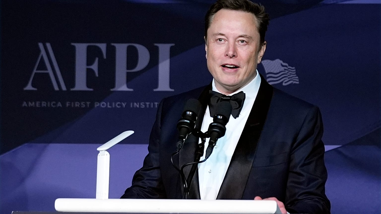 Ο Ελον Μασκ κατά τη διάρκεια ενός γκαλά του America First Policy Institute τον περασμένο Νοέμβριο. 