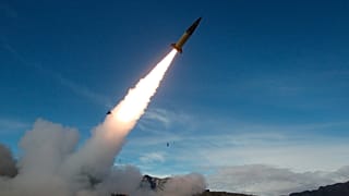 ABD yapımı Army Tactical Missile System görüntüleniyor (Arşiv)