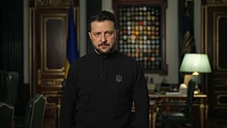 Volodymyr Zelenskyy w swoim nocnym przemówieniu w Kijowie, 17 listopada 2024 r.