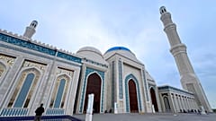 La Gran Mezquita de Astana (Kazajstán)