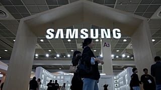 Seul'daki COEX kongre merkezinde düzenlenen 2024 Yarı İletken Fuarı sırasında Samsung Electronics standı, 23 Ekim 2024