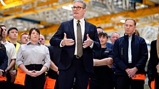 İngiltere Başbakanı Keir Starmer 15 Kasım 2024 Cuma günü Kuzey Galler'deki Broughton'da Airbus'ı ziyaret etti.